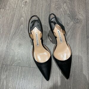 Manolo Blahnik Black Pointed Toe Slingback Pumps